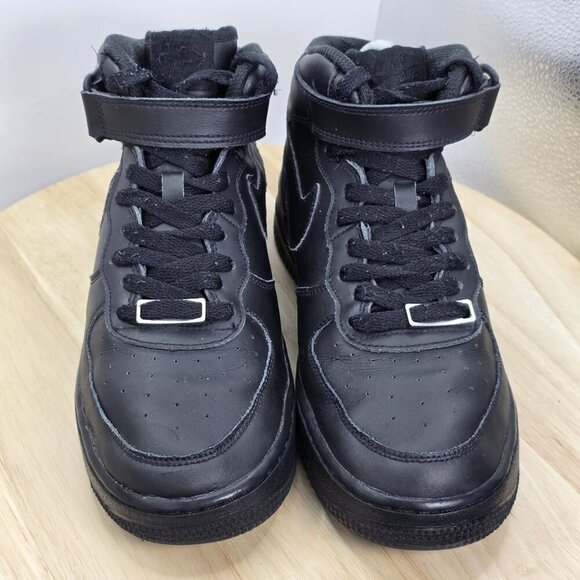 NIKE Air Force 1 Mid '07 Triple Black Women's Size 8.5 314195-004 Unisex GS 7Y - Picture 4 of 9
